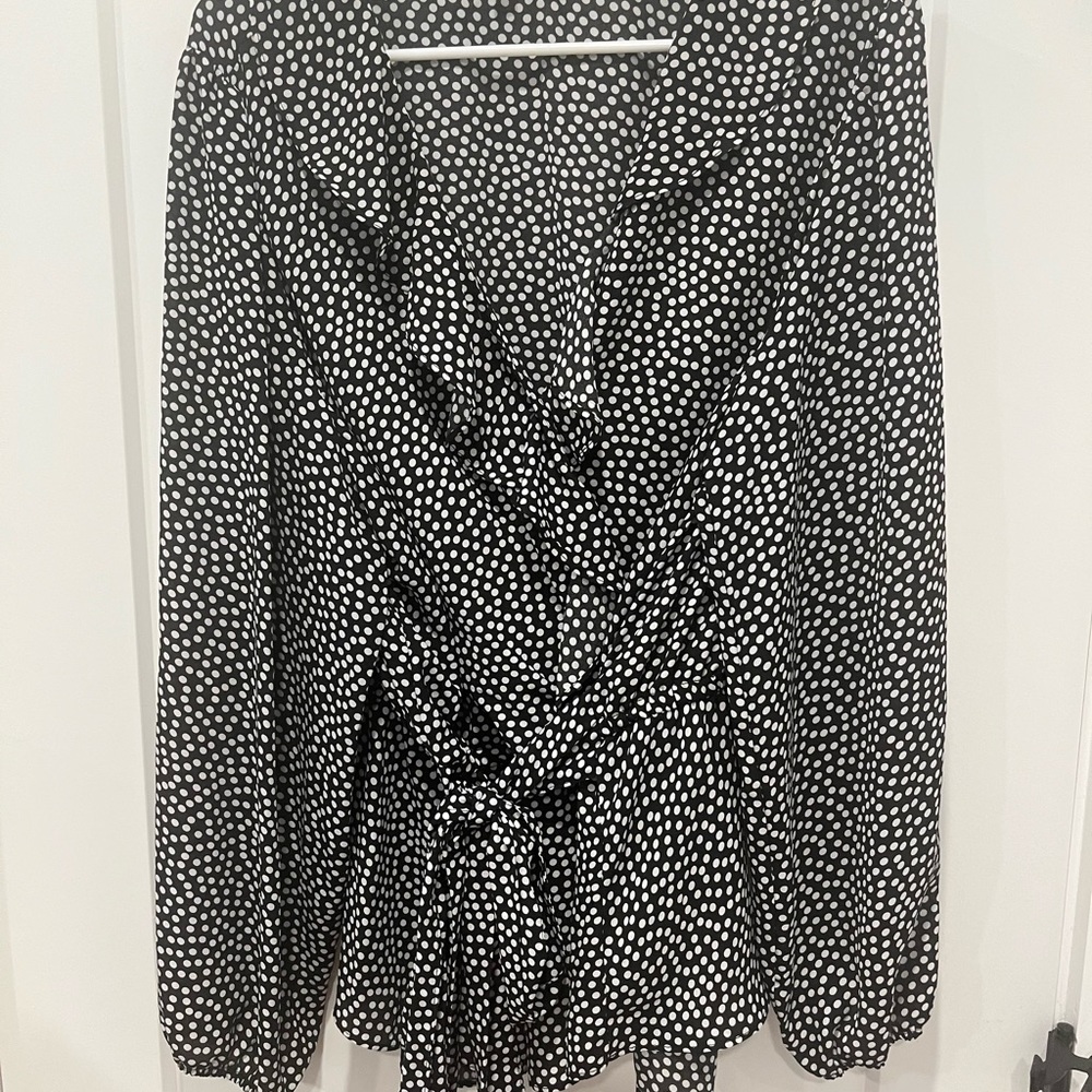 Max Studio, ruffle neck, long sleeve, wrap blouse.